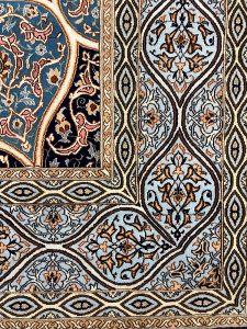 イスファハン産絨毯
