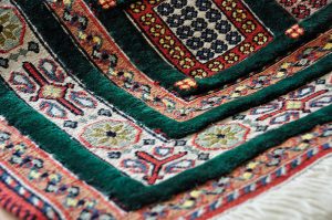 シルジャン産ペルシャ絨毯