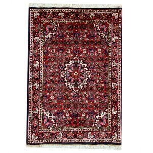 ビジャー産ペルシャ絨毯