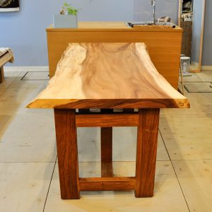 モンキーポッド一枚板