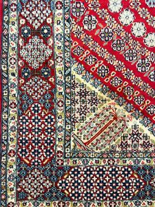 ナイン・トゥデシク絨毯