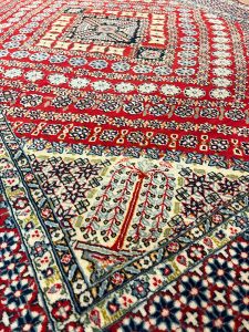 ナイン・トゥデシク絨毯