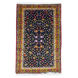 メイメ産ペルシャ絨毯