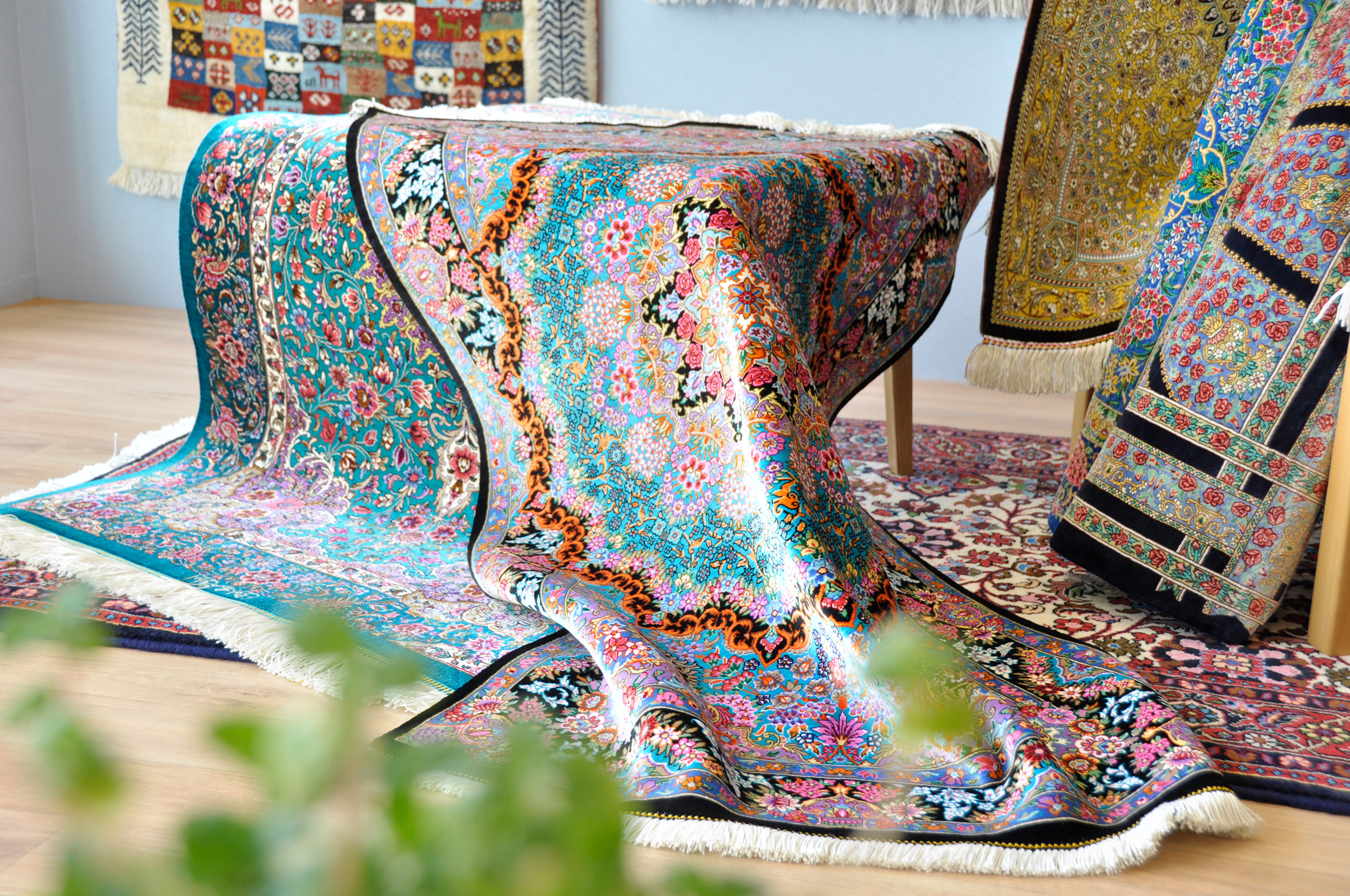 ぺルシャのキャベ　ストライプデザインの約２畳 ぺルシャのキャベ ストライプデザインの約2畳 ぺルシャのキャベ