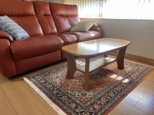 クム産ペルシャ絨毯