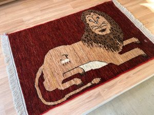 ライオンギャッベ