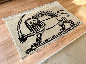 ライオンギャッベ