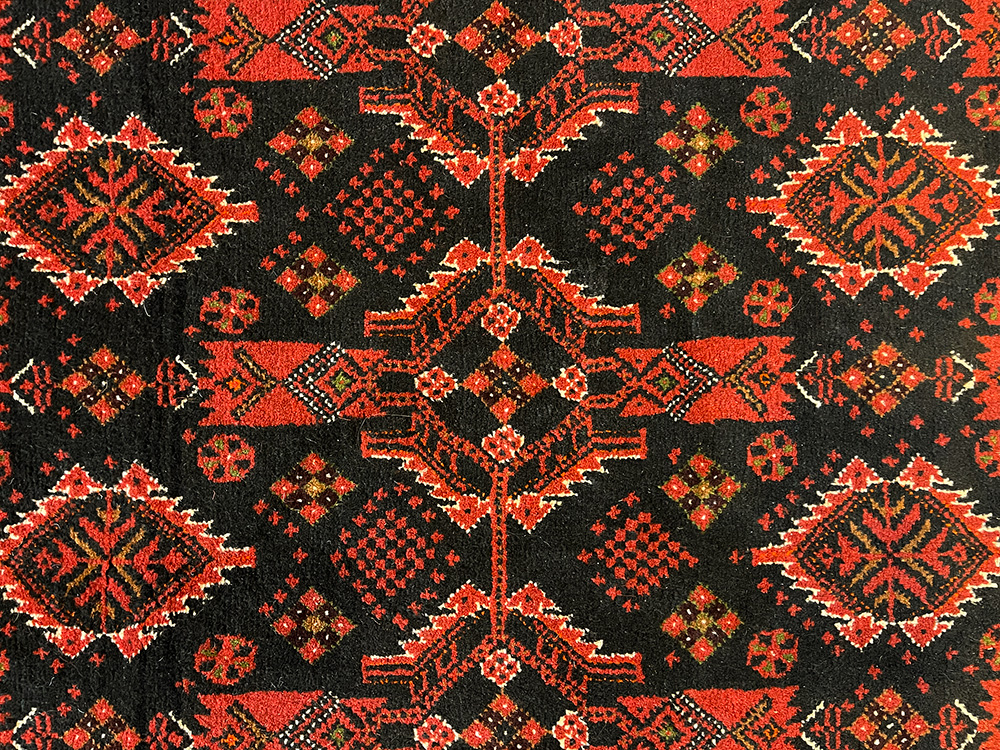 バルーチ産ペルシャ絨毯