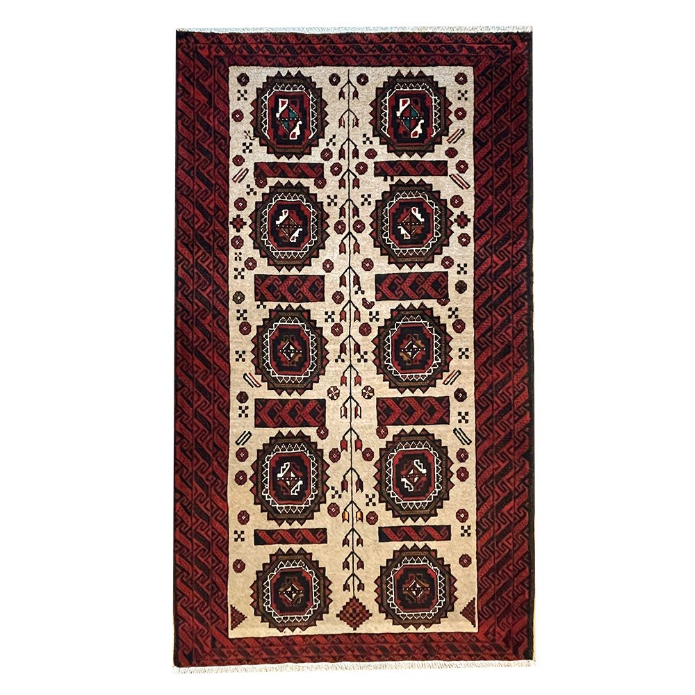 バルーチ産ペルシャ絨毯