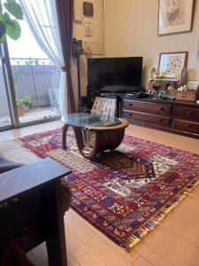 マシャド産ペルシャ絨毯コーディネイト